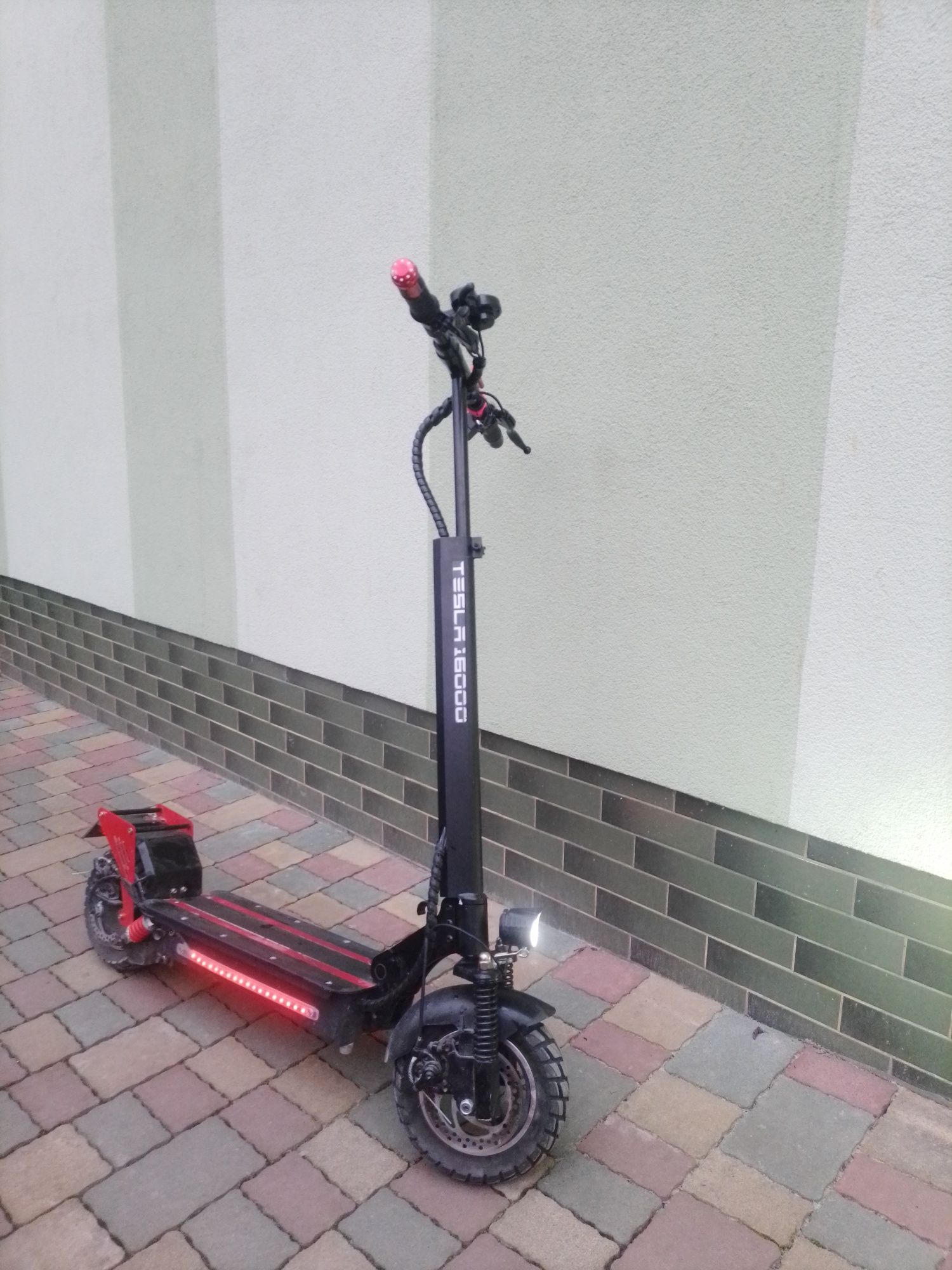 Електро самокат TESLA 1600