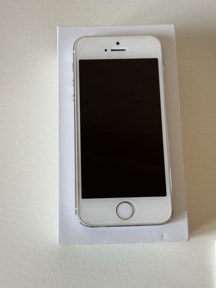 iPhone 5S 64Gb робочий