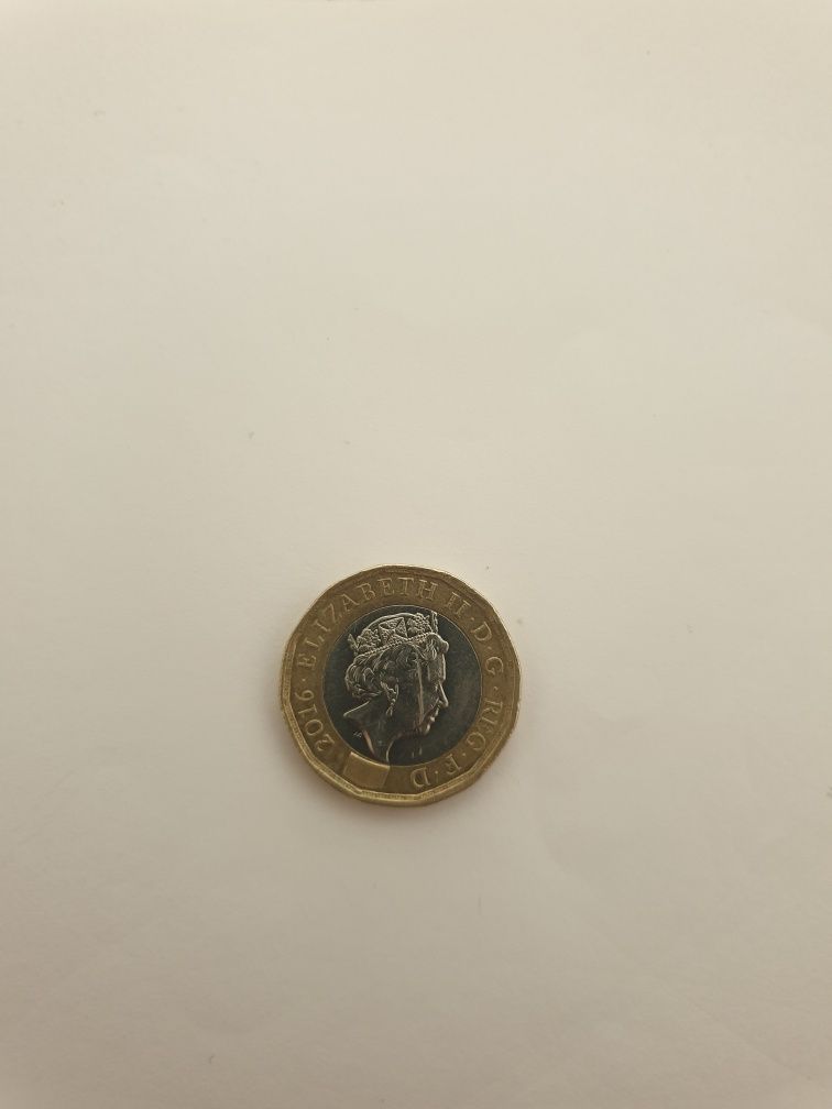 Moeda One Pound 2016 Elizabeth II