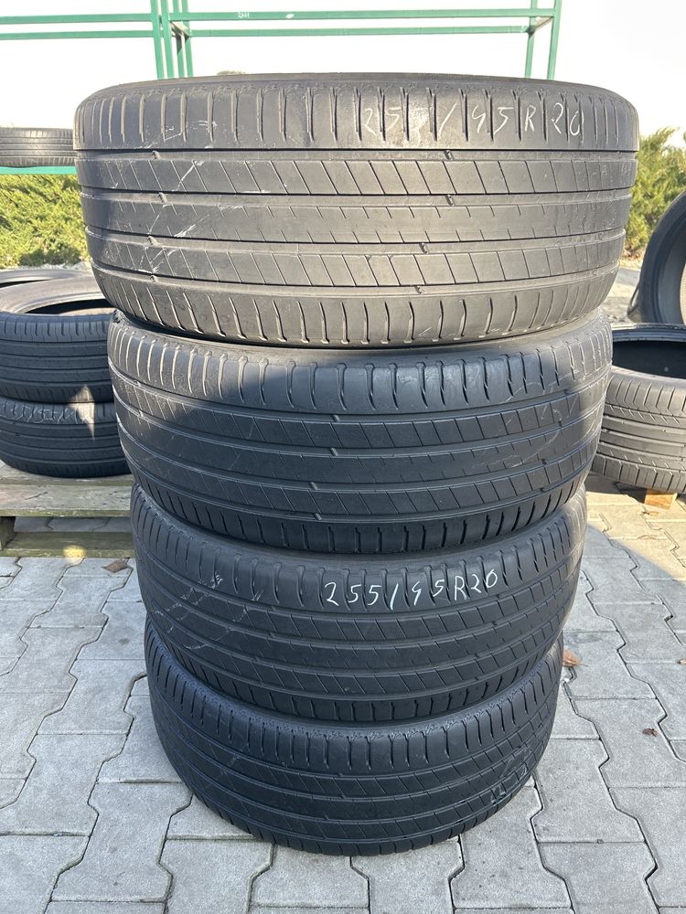 Michelin 255/45R20 110V Latitude Sport 3 VOL