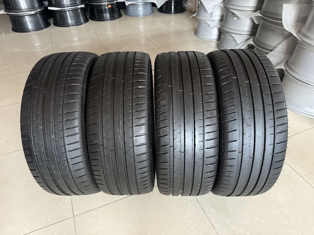 Шини літні 235/45R19 Michelin PS4 летние шины R19