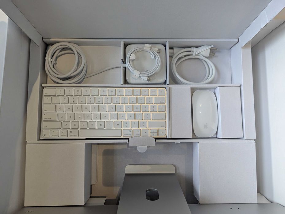 Imac 24 2024 m4 16/256gb 8/8gpu * Гарантія до 2026-го року *