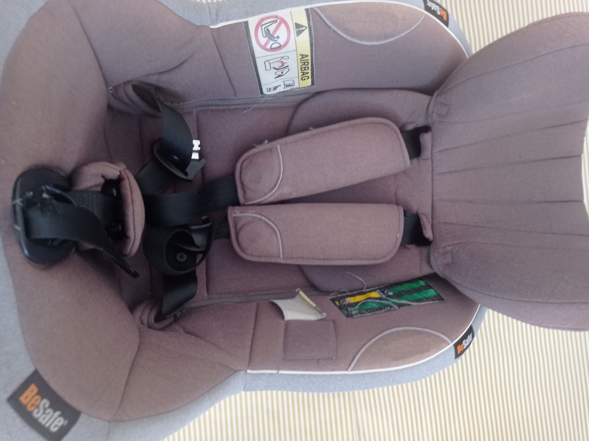 Conjunto besafe (cadeira auto+ ovo + base isofix)