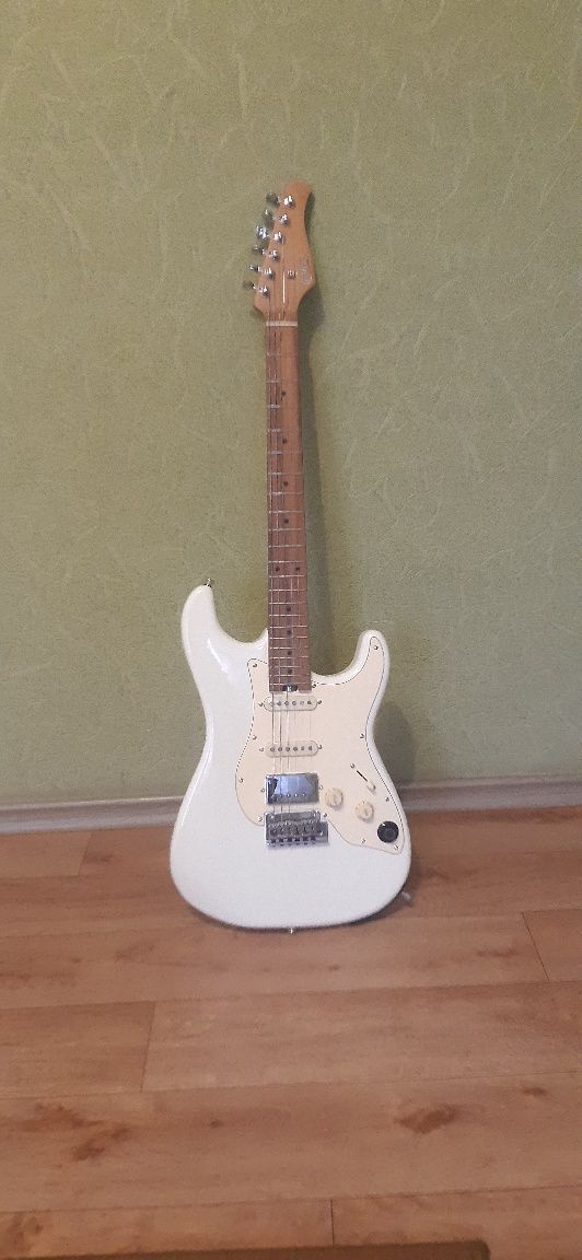 ІДЕАЛЬНИЙ СТАН!!! GTRS S801 Intelligent Guitar Vintage White Next Gene