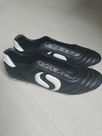 Sandico korki, buty piłkarskie, rozmiar 48