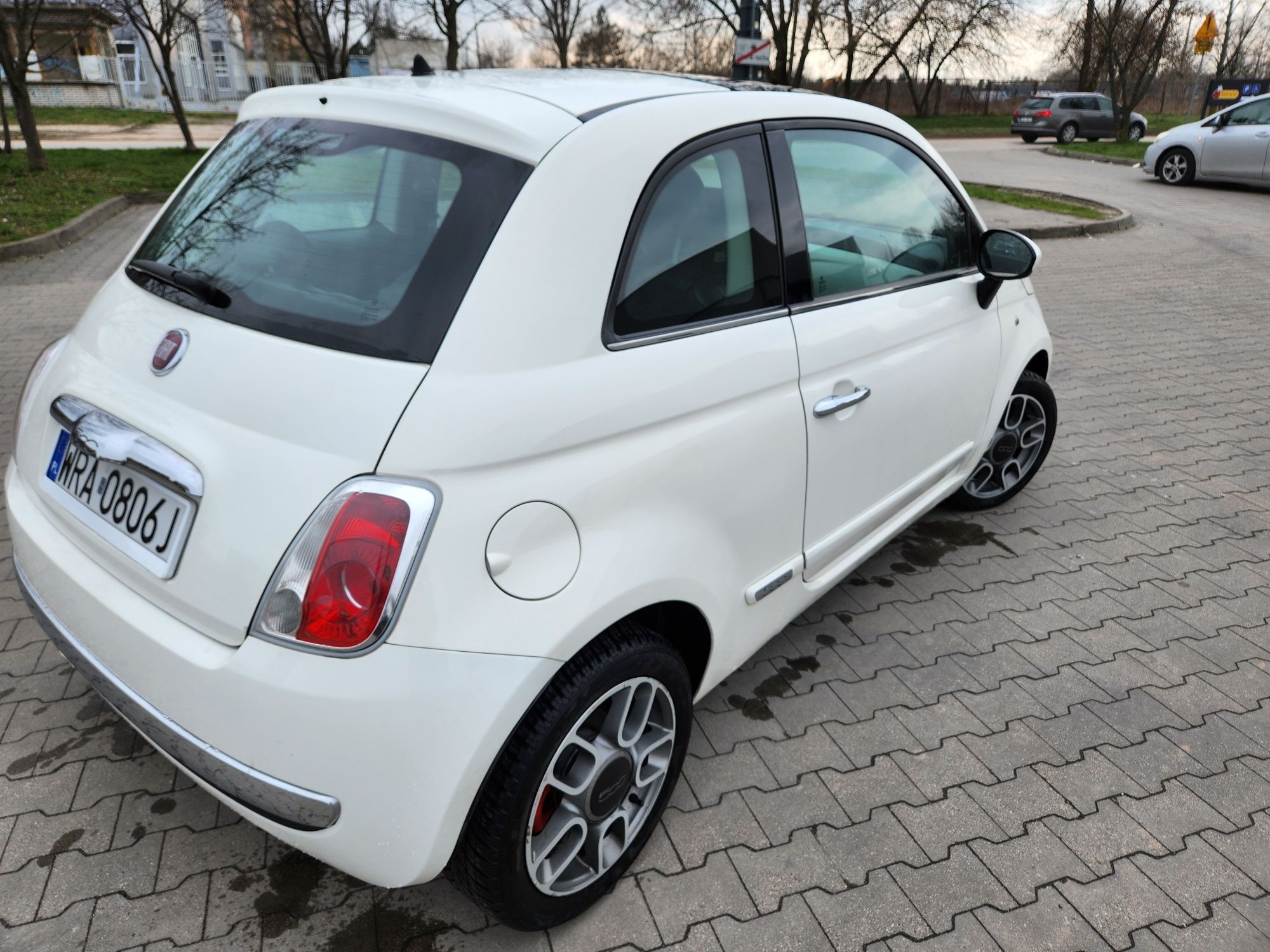 Fiat 500 1.4 100KM AUTOMAT niski przebieg bardzo dobry stan