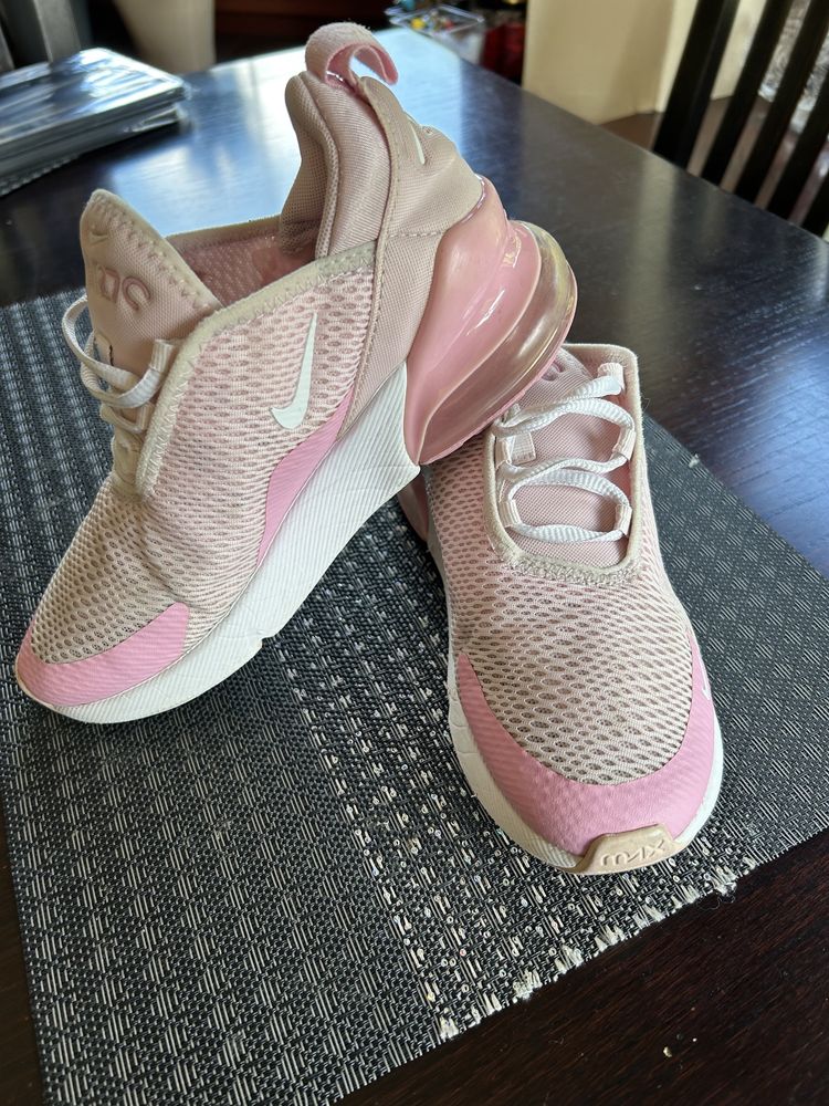 Buty dziewczęce Nike Air max 270