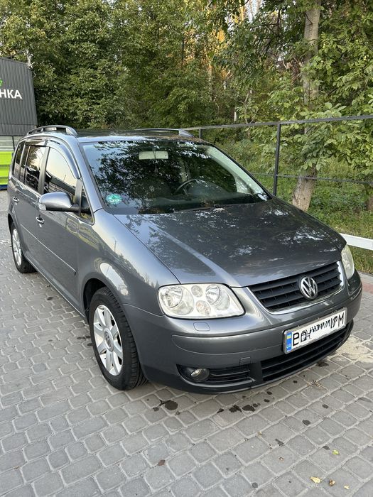 Volkswagen touran 2.0 бензин