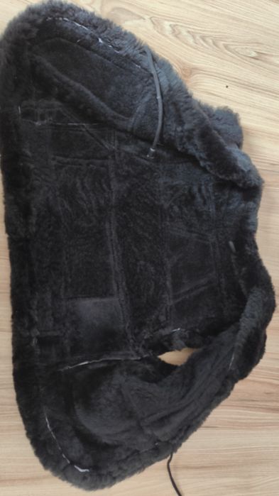 Bezrękawnik dla dziecka z korzucha