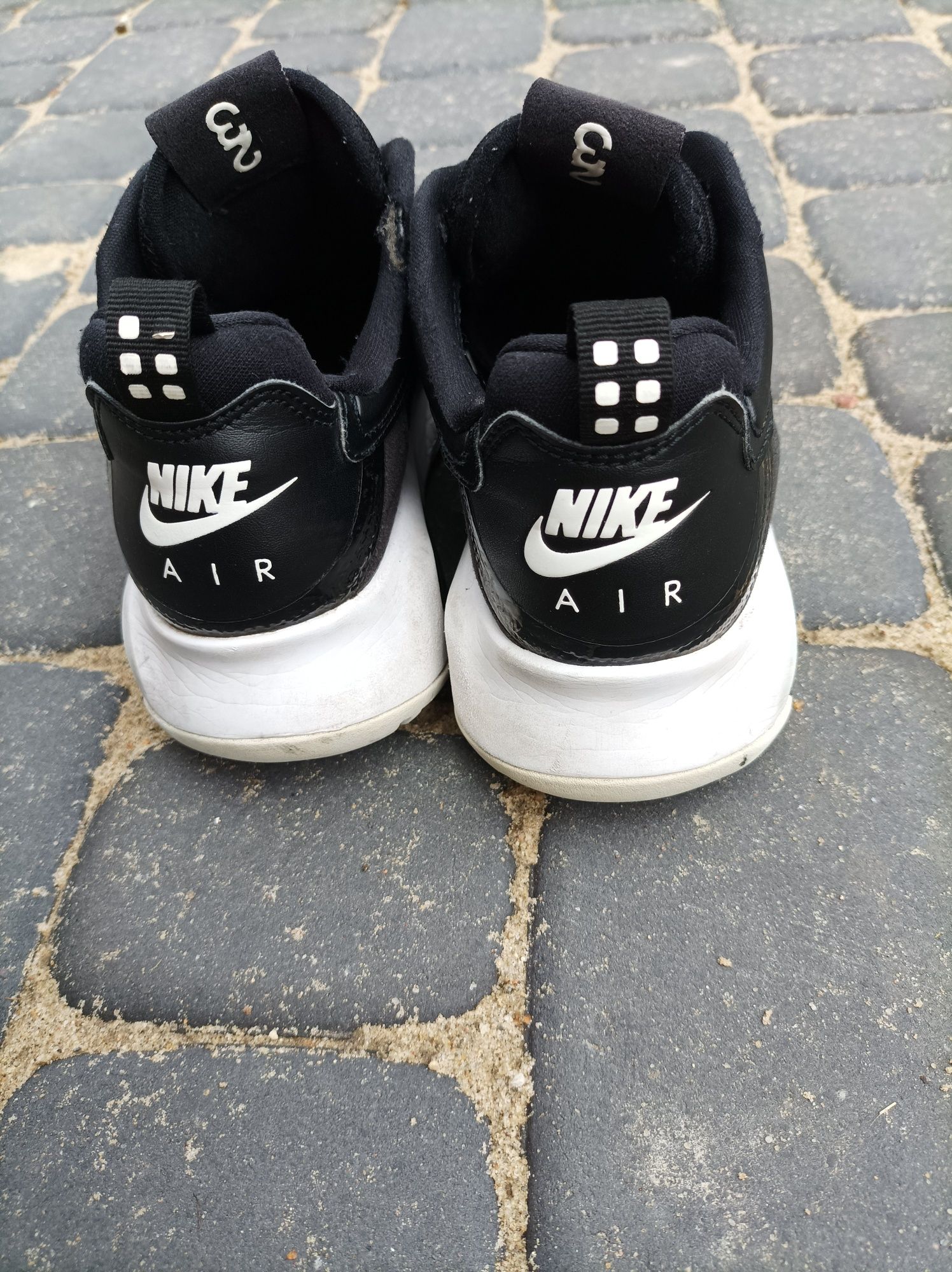 Nike Jordan Max 200