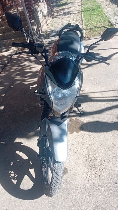 Продам ліфан  150сс з документами 19 рік випуску