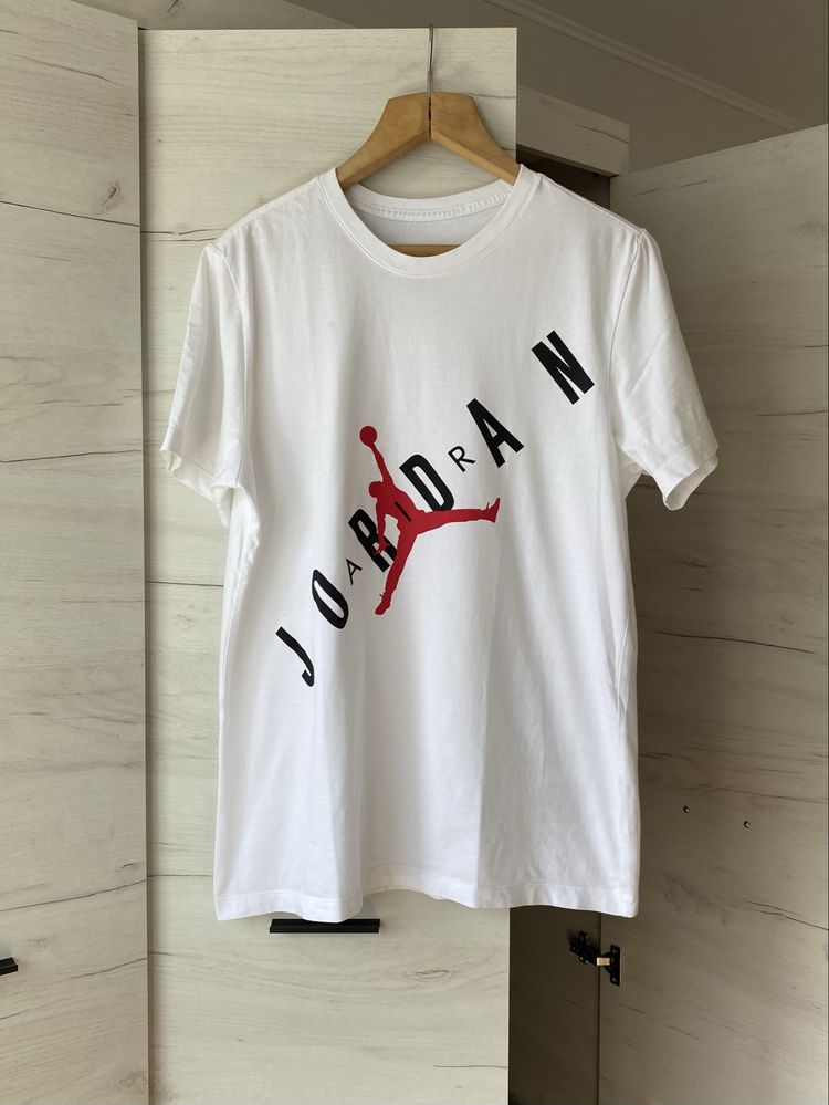 Футболка jordan nike чоловіча розмір L