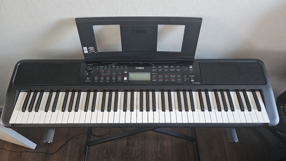 Teclado Yamaha PSR-EW320