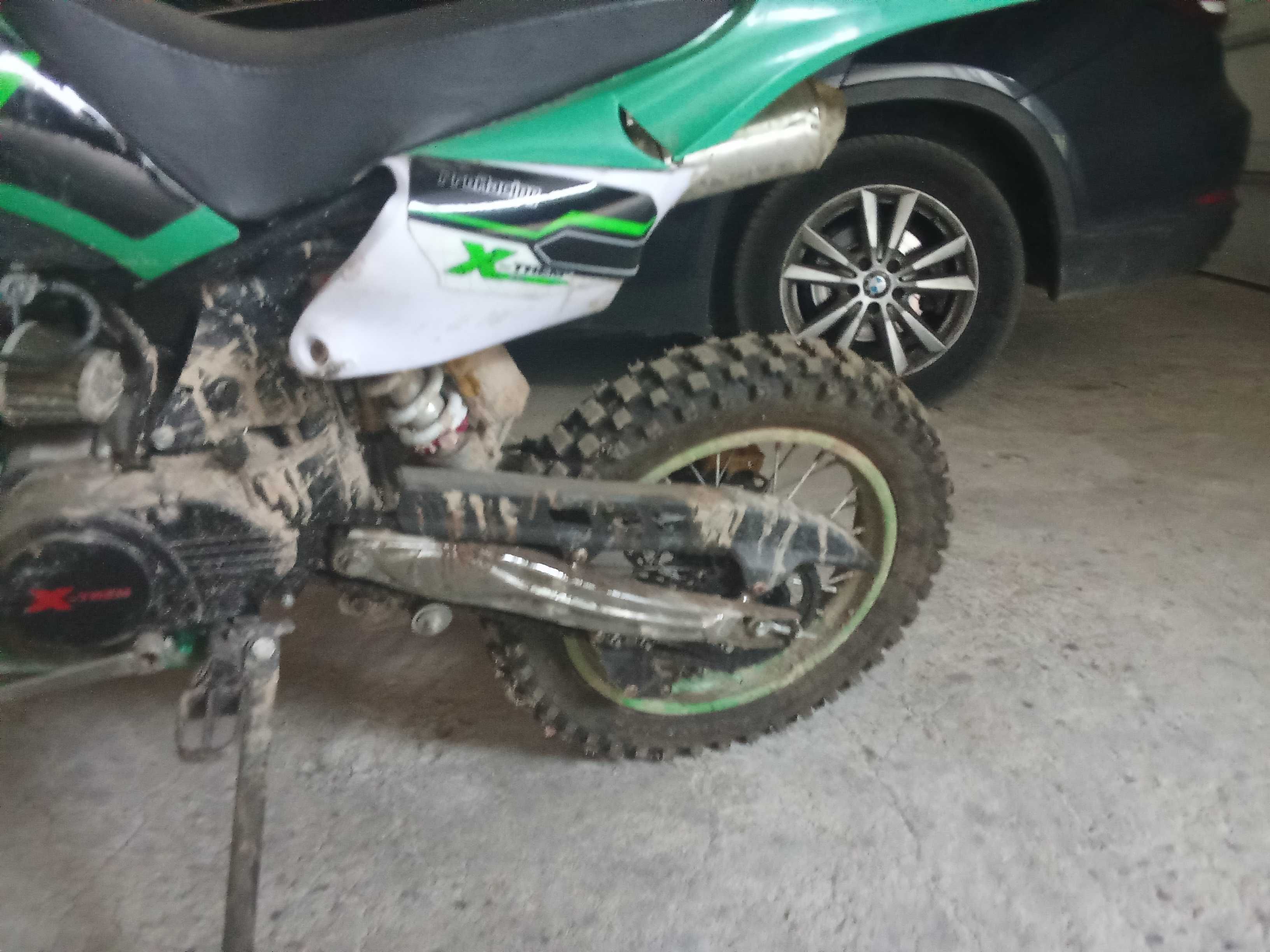 Pitbike com pouco uso