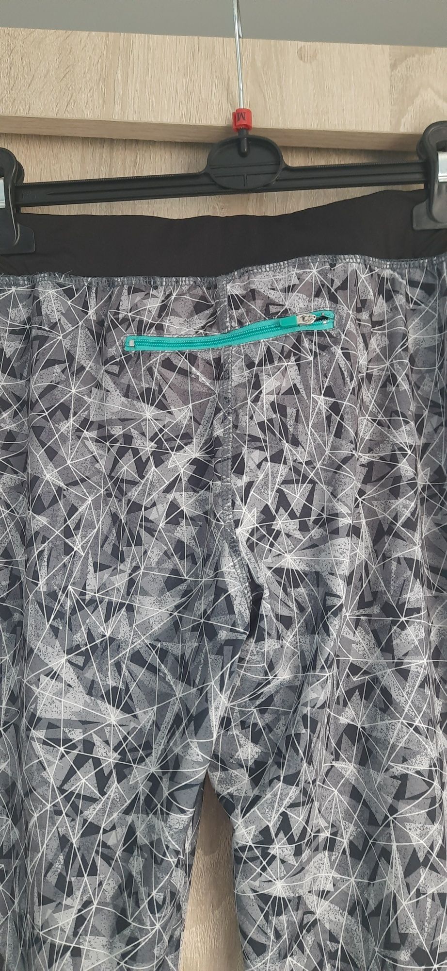 Spodnie - legginsy rozm M-L