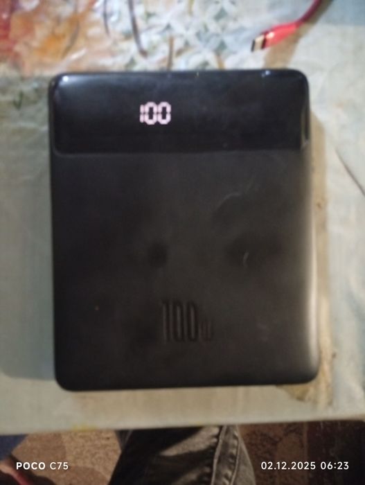 Павер банк басеус