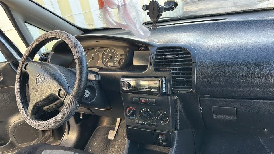 Vendo carrinha opel zafira de 7 lugares
