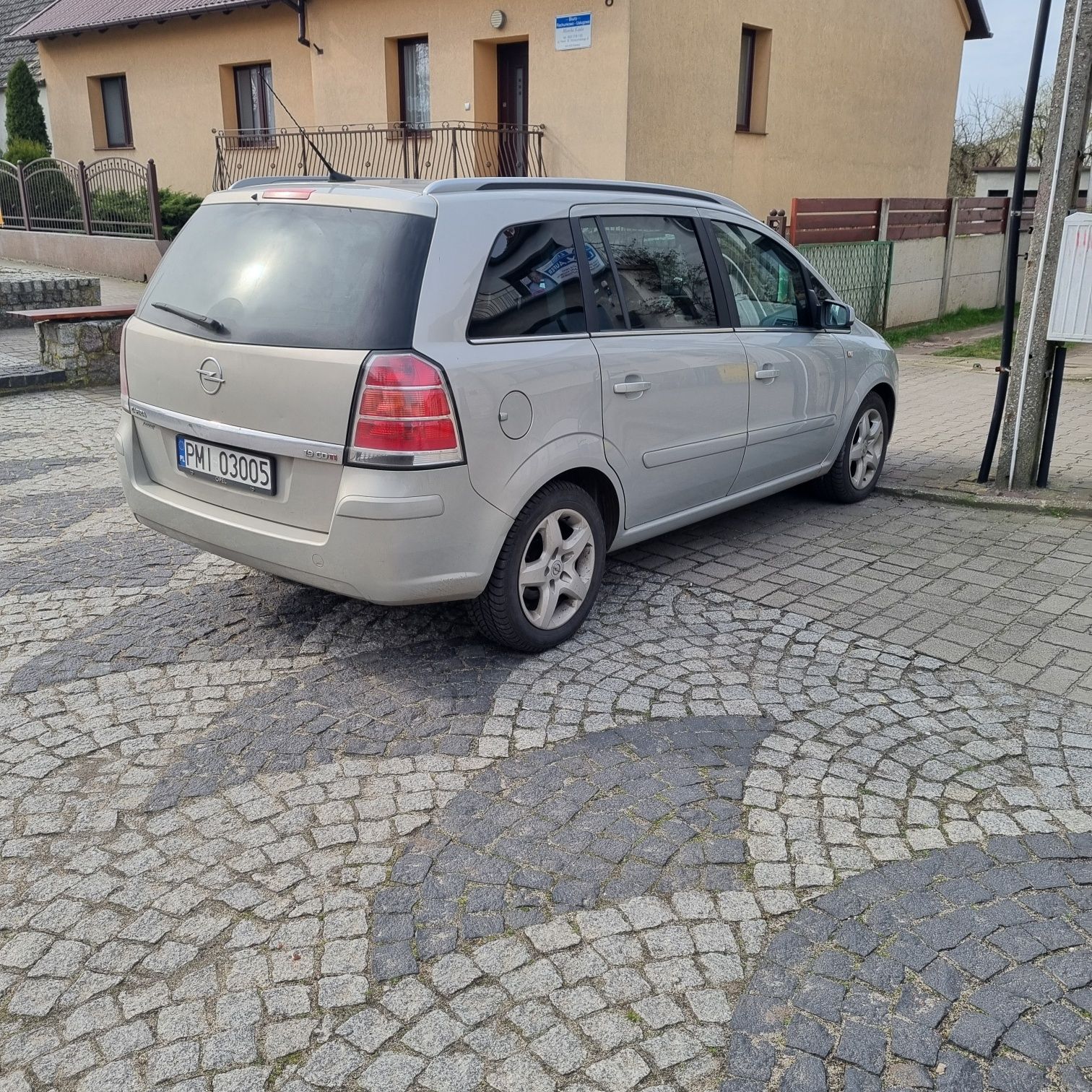 Opel Zafira B 1.9 cdti