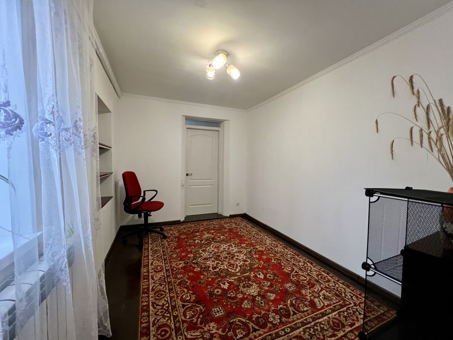 Оренда частини будинку біля Ботанічного саду