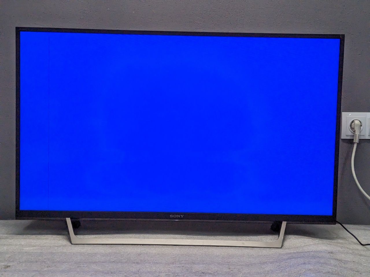 Sony KDL- 40WE665  Full HD Smart TV T2S2 WiFi / Дефект !!!