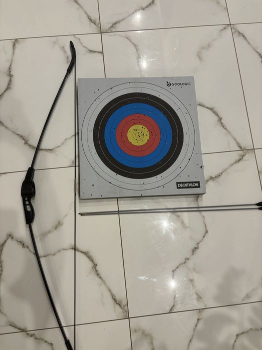 Na sprzedaz mam luk geologic z zestawem