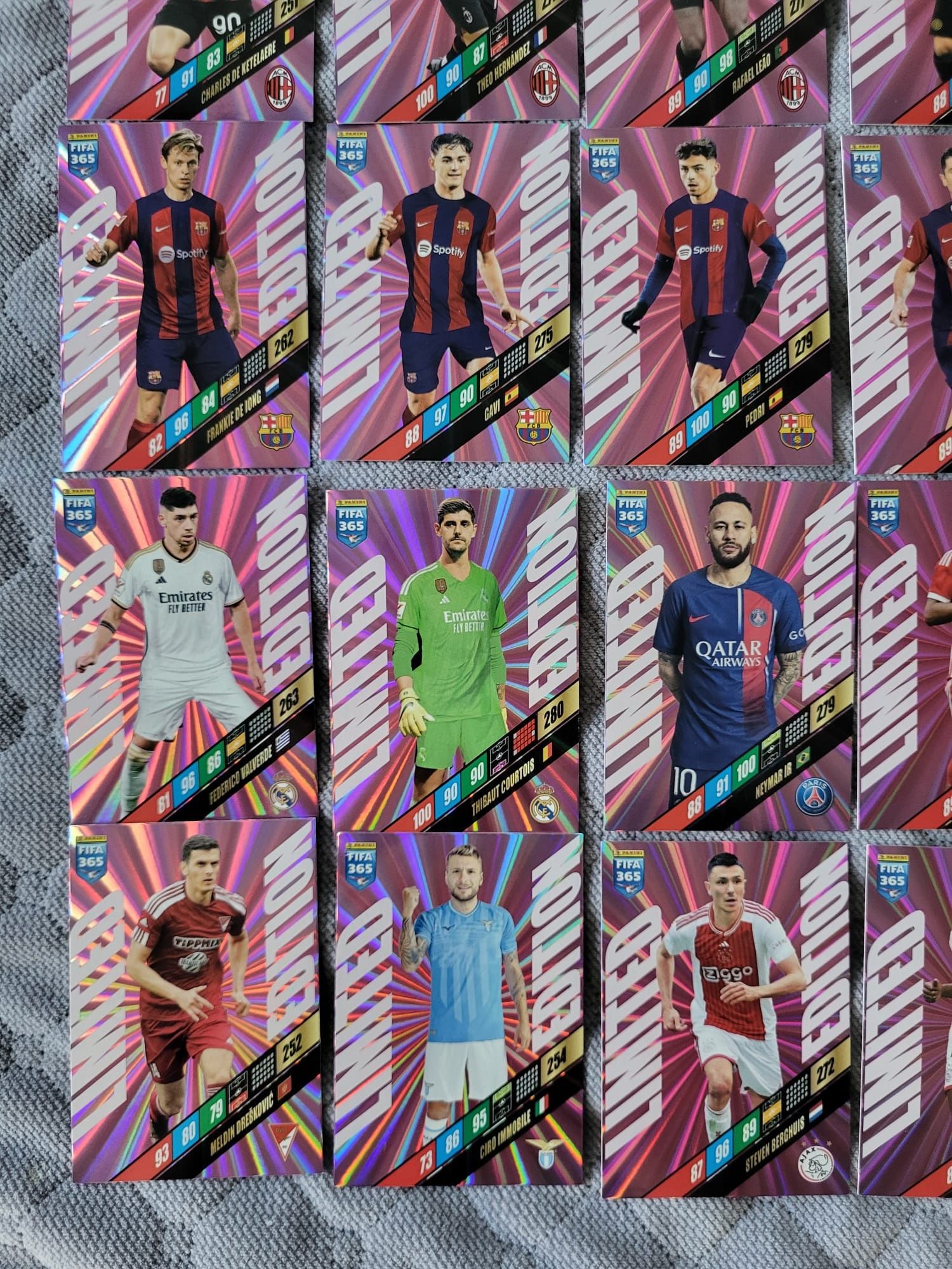 Mix zespołów 2024 nowe karty panini FIFA 365 Adrenalyn