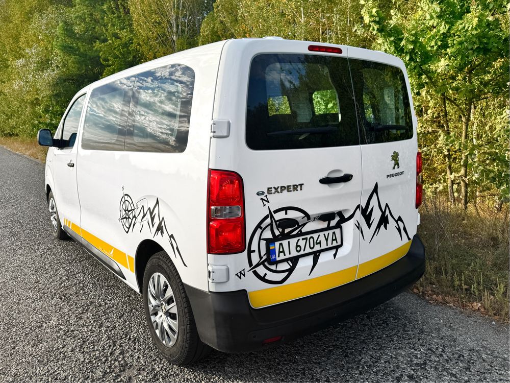 Автомобіль Peugeot e-Expert EV L2 100kW 50kWh