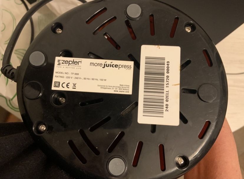 Шнековая соковыжималка  TF 999 ZEPTER