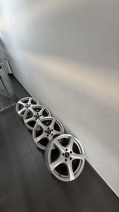Felgi aluminiowe 18'' 5x112 Ronal R42 CS