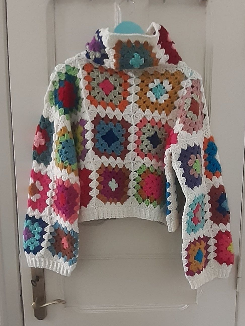 Granny Square Camisola em crochet