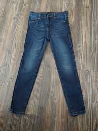 Reserved jeansy/spodnie dla dziewczynki r.128