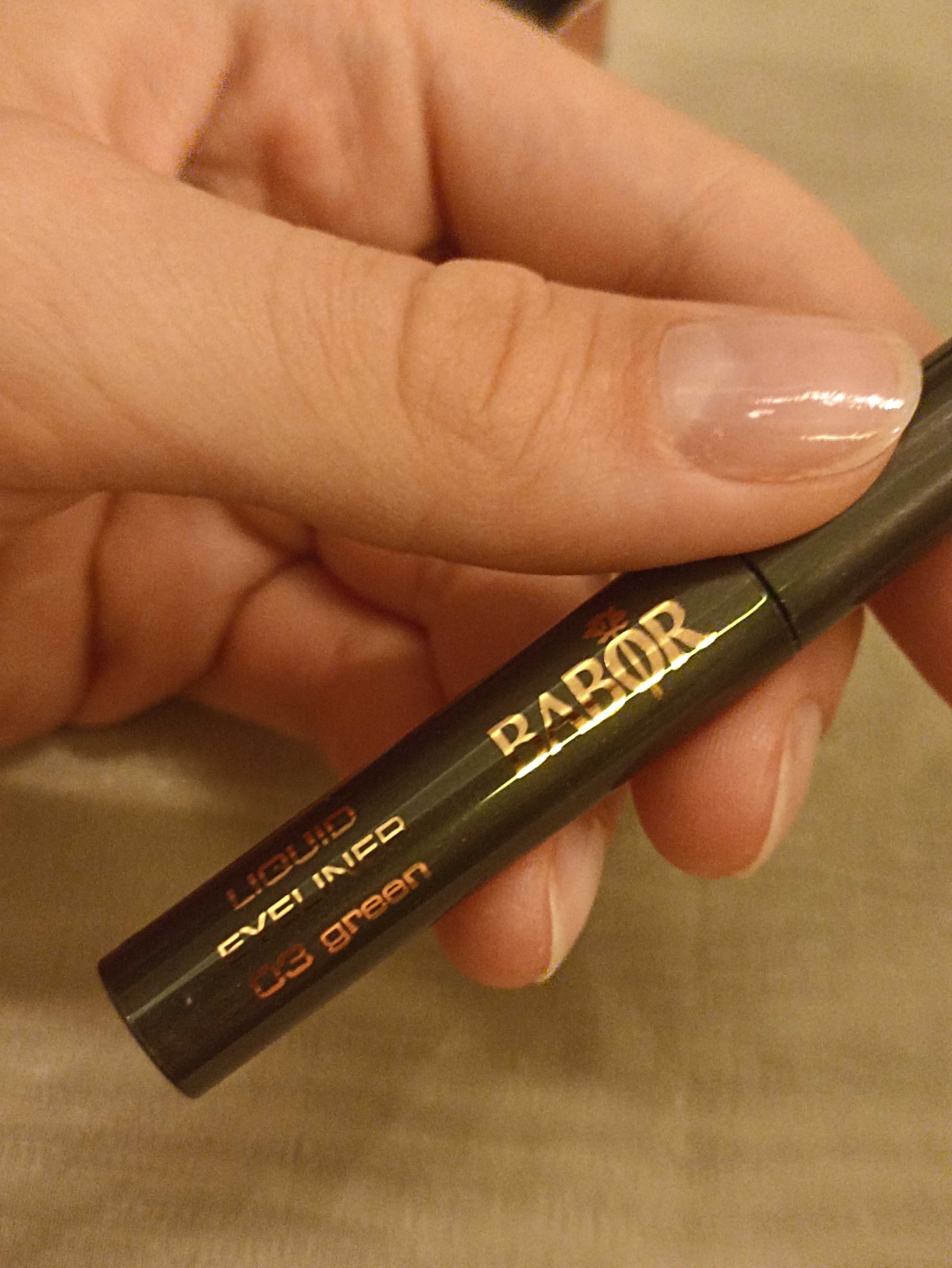 Babor eyeliner dark green