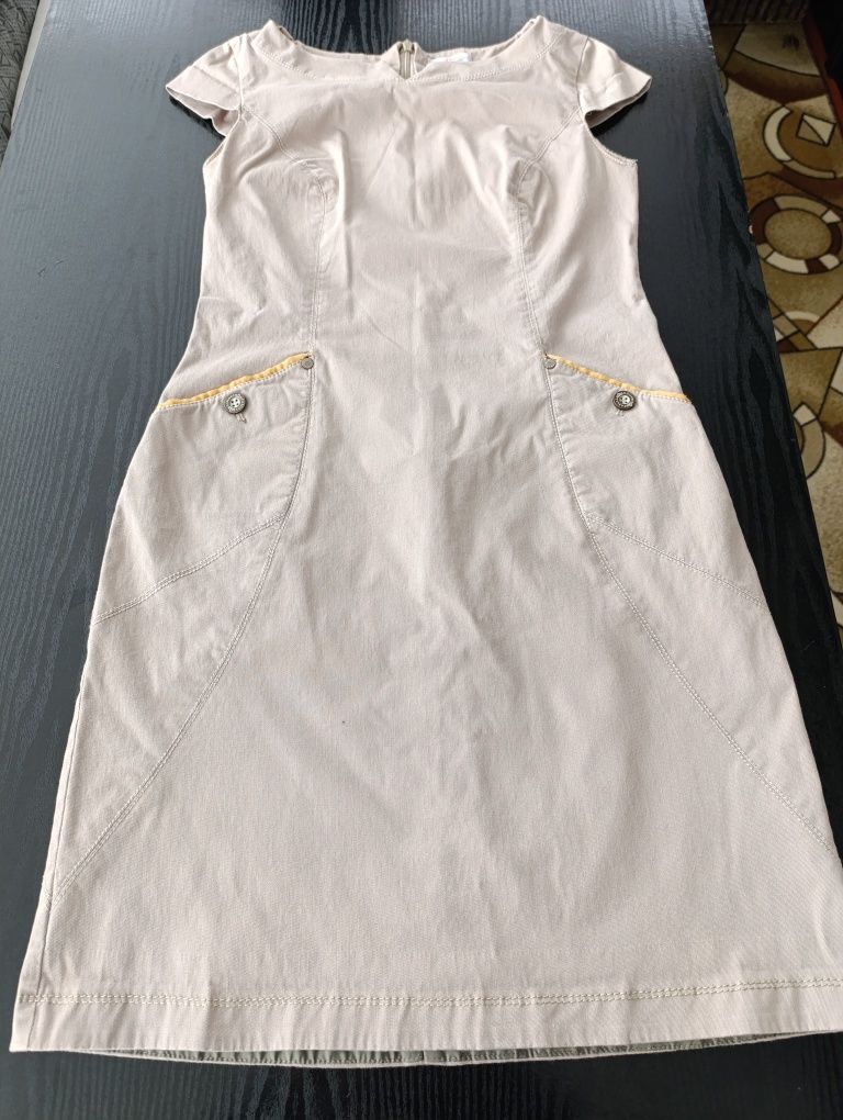 Продам плаття р 38( (М).