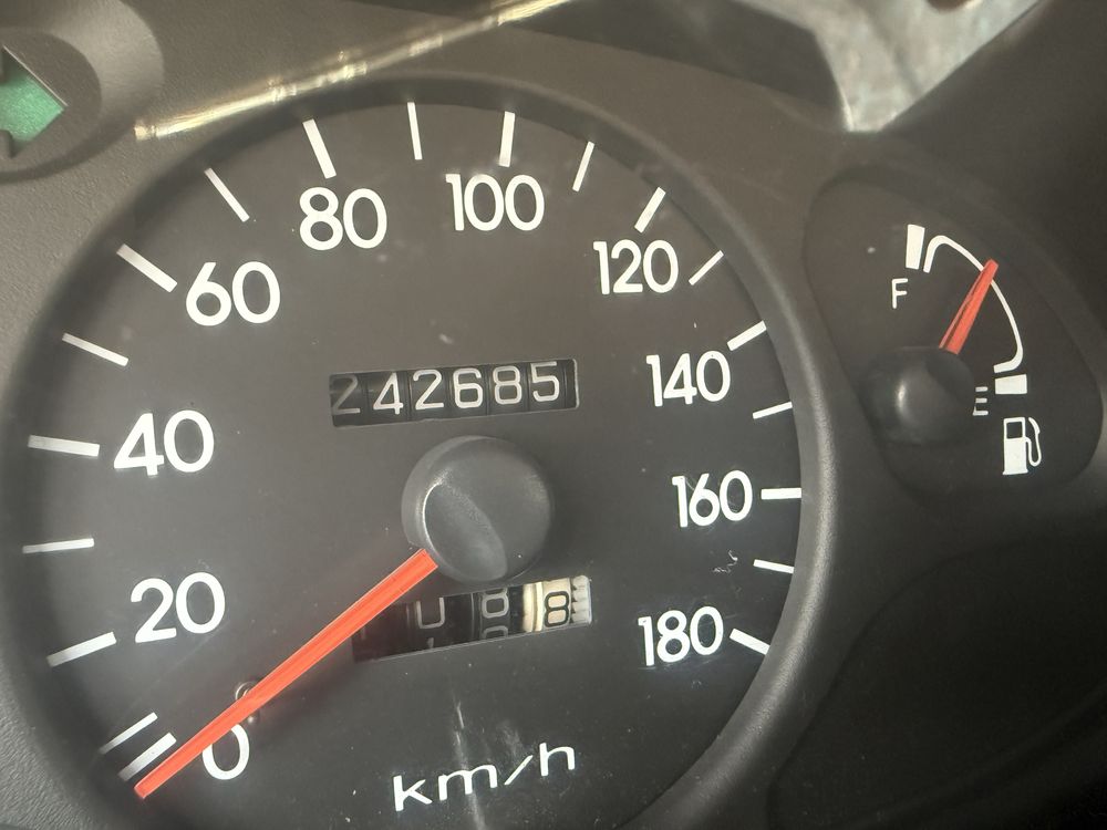 Hyundai H1 6Lugares + Carga