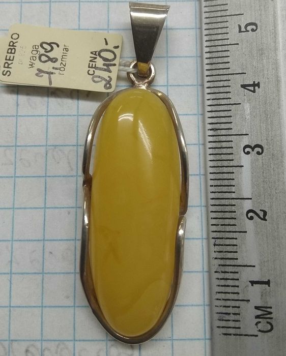 Wisiorek bursztyn podłużny Srebro 925 Nowe