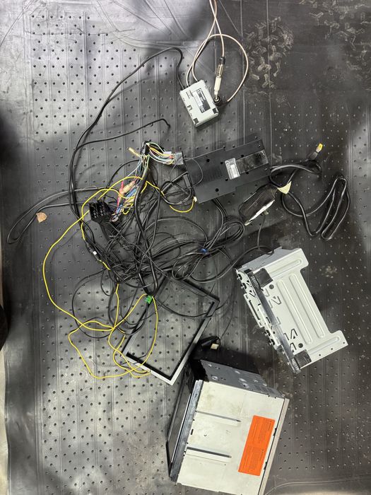 Radio 2din Pioneer AVH-3200BT