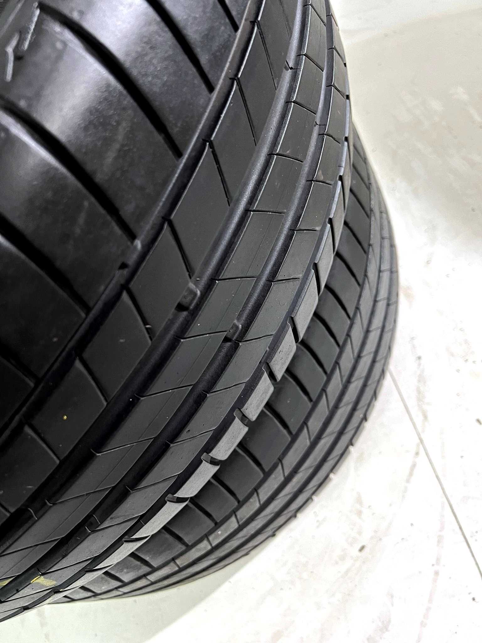 Pneus Bridgestone Turanza T005 - 245/45/19 - Como NOVOS