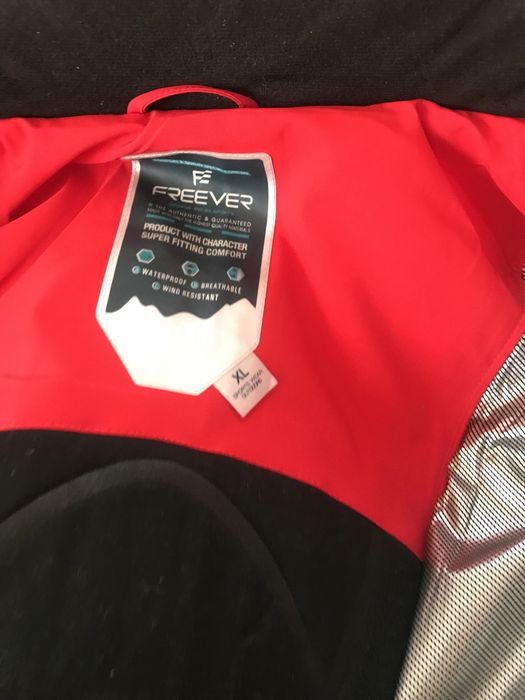 Продам термокуртку. Розмір XL. 52-54 розмір. Вишлю наложкою. Нова.