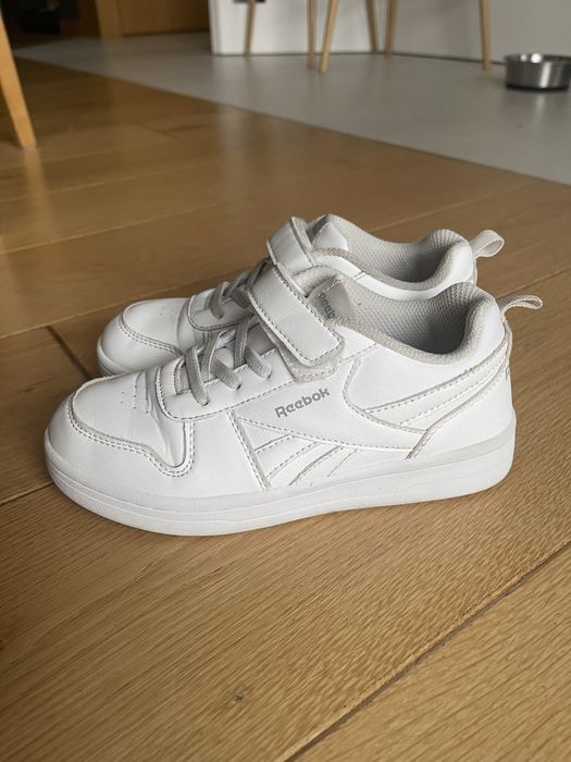 Buty reebok biale skorzane rozmiar 34 chlopiece