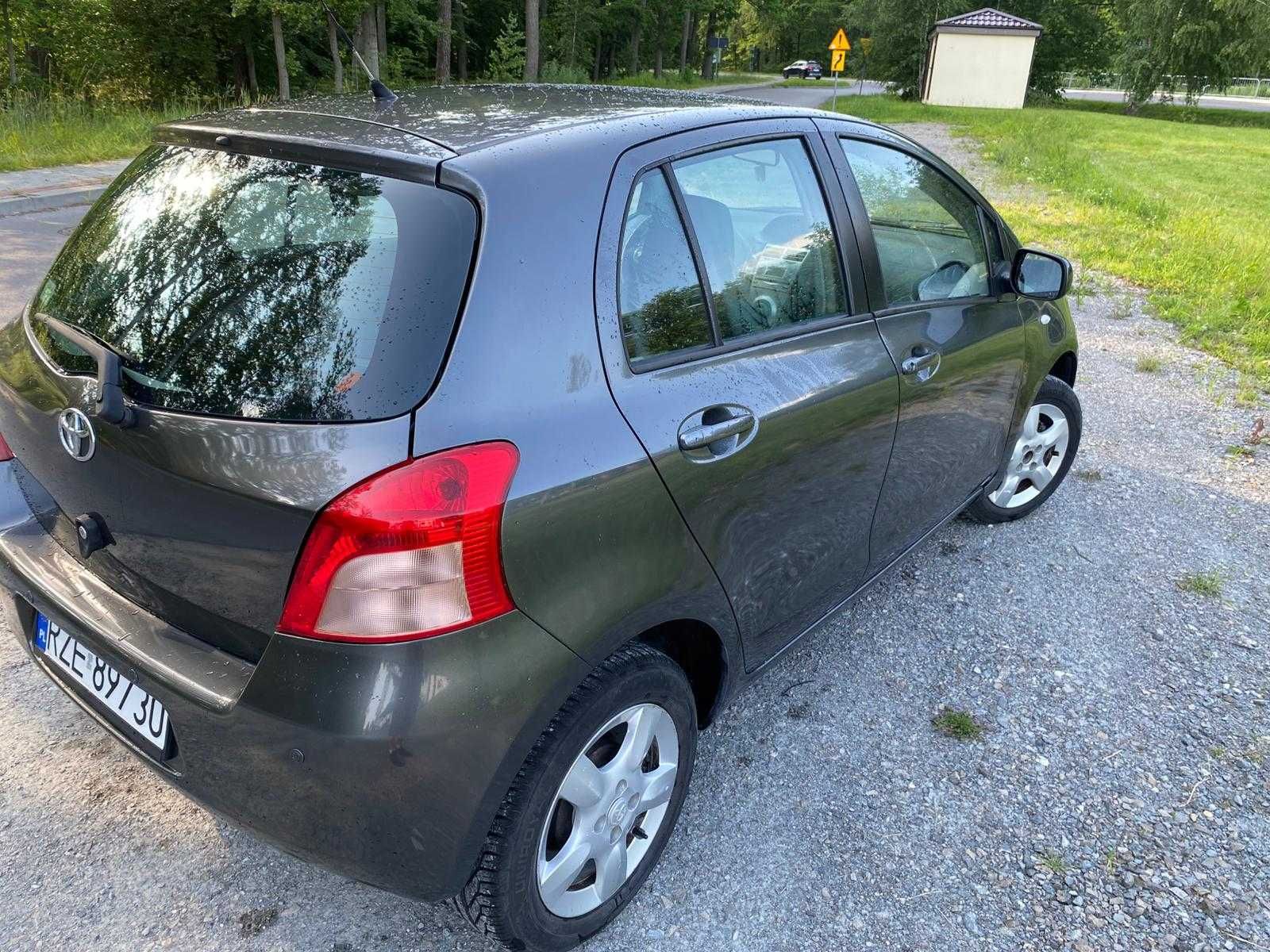 Toyota Yaris P9 1,4 D4D 2008r