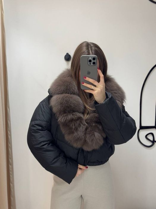 Куртка жіноча чорна з натуральним хутром, S,M