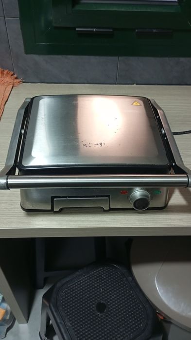 Tostadeira elétrica