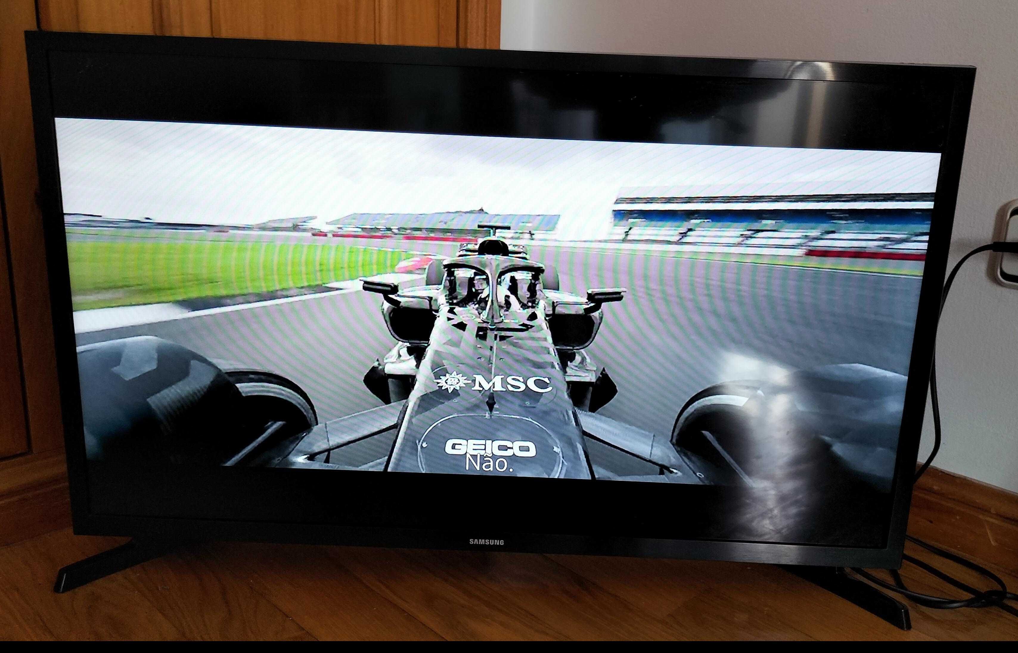 SAMSUNG Smart TV LED UE32T4305 32''