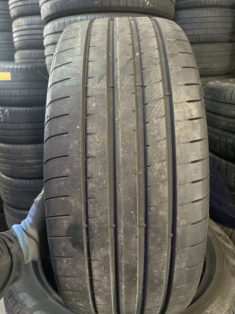 2xGoodyear 255 45r20., 2022 5.4mm