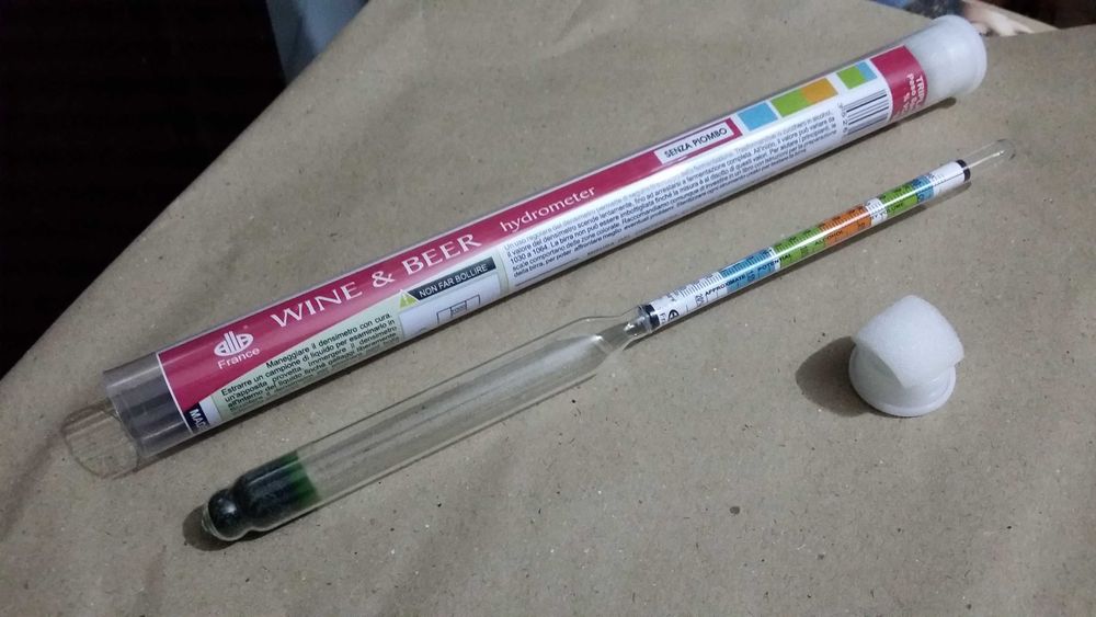 Densímetro para medir concentração de açúcar - cerveja artesanal
