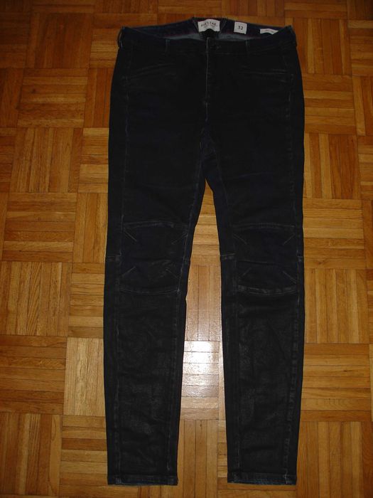 spodnie jeansowe woskowane firmy PIESZAK rozmiar L