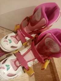 Patins em linha da Barbie