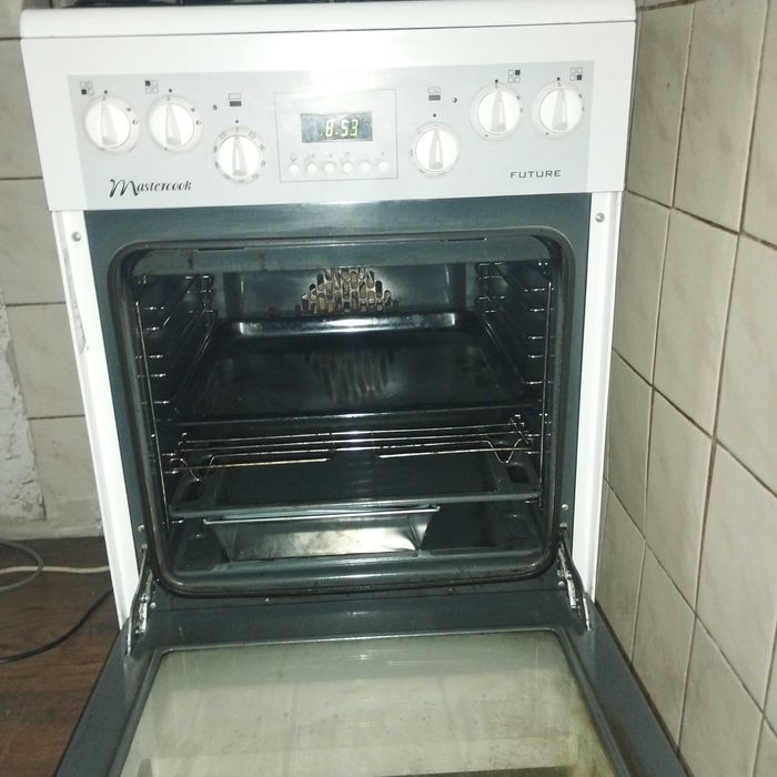 Kuchenka gazowa Mastercook FUTURE + okap