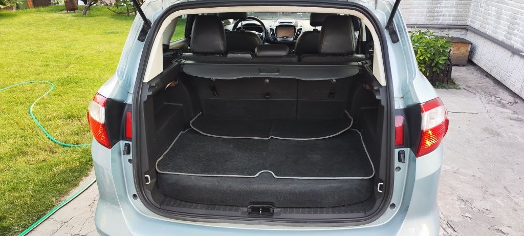 Ford C-Max hybrid