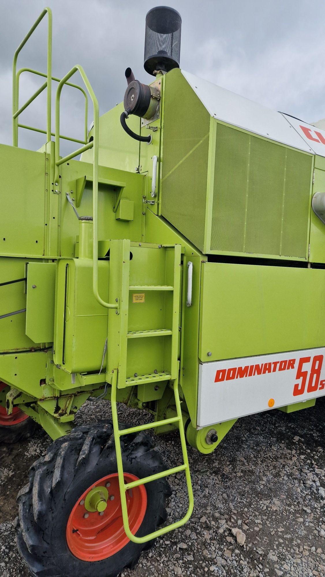 Комбайн Claas Dominator 58 S